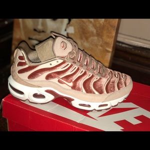 Nike air max (velvet edition)